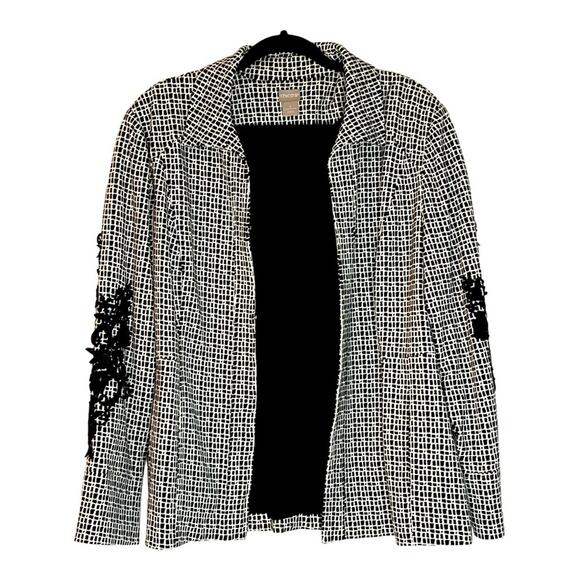 CHICO’S blazer size 3 large black white lace appliqué on arms - Picture 3 of 14